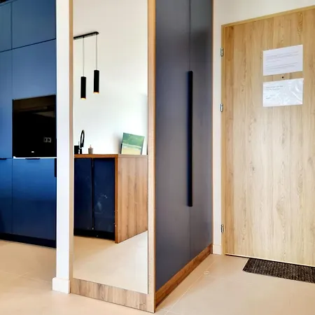 City Host Perla Piotrkowska Apartment