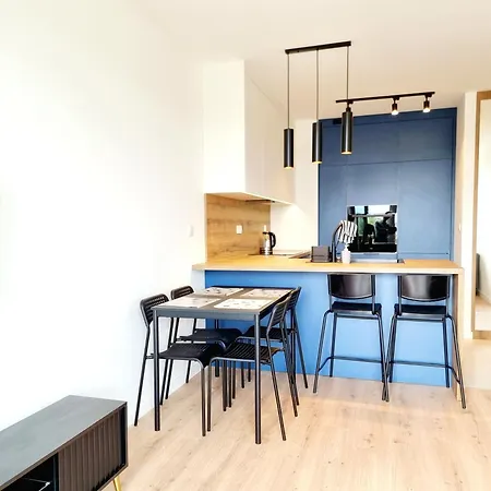 City Host Perla Piotrkowska Apartment *