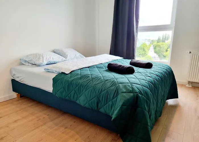 Host Perla Piotrkowska * Łódź